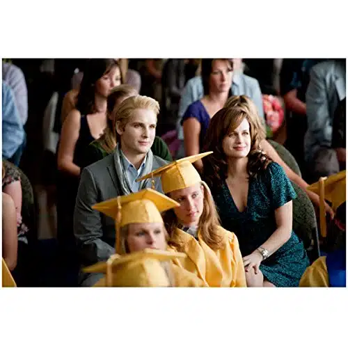 Peter Facinelli Inch x Inch Photograph The Twilight Saga wElizabeth Reaser Seated in Audience for Graduation kn